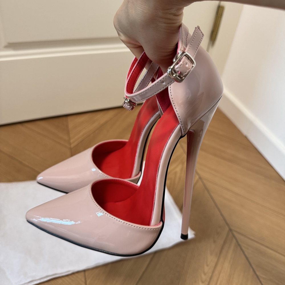 14/16CM Ultra High Heels Woman - огляд і ціна Photography Club